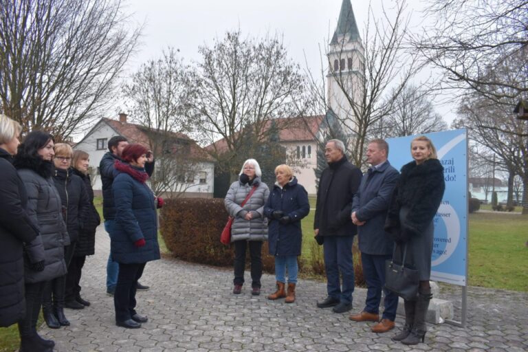 Razstava MORAVSKE TOPLICE SKOZI ČAS – 60 LET NAZAJ SMO ODKRILI VROČO VODO